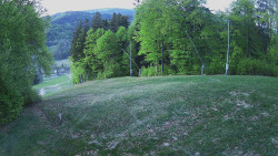 Prostřední část sjezdovky a snowpark