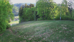 Prostřední část sjezdovky a snowpark