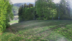 Prostřední část sjezdovky a snowpark