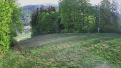 Prostřední část sjezdovky a snowpark