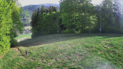 Prostřední část sjezdovky a snowpark