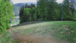 Prostřední část sjezdovky a snowpark