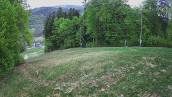 Prostřední část sjezdovky a snowpark