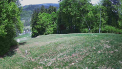 Prostřední část sjezdovky a snowpark