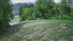 Prostřední část sjezdovky a snowpark