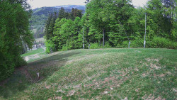 Prostřední část sjezdovky a snowpark