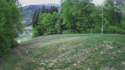 Prostřední část sjezdovky a snowpark