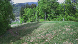 Prostřední část sjezdovky a snowpark