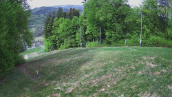 Prostřední část sjezdovky a snowpark