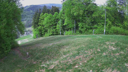 Prostřední část sjezdovky a snowpark