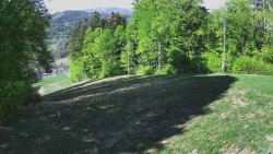 Prostřední část sjezdovky a snowpark