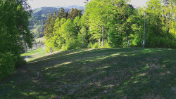 Prostřední část sjezdovky a snowpark