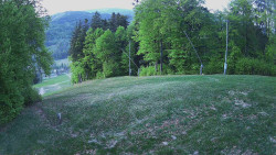 Prostřední část sjezdovky a snowpark