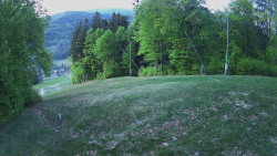 Prostřední část sjezdovky a snowpark
