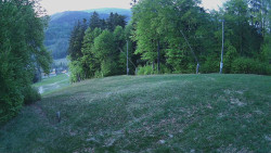 Prostřední část sjezdovky a snowpark