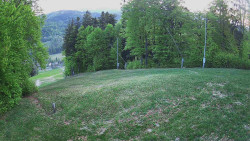 Prostřední část sjezdovky a snowpark