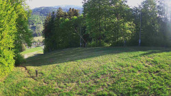Prostřední část sjezdovky a snowpark