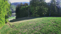 Prostřední část sjezdovky a snowpark