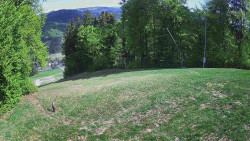 Prostřední část sjezdovky a snowpark