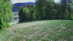 Prostřední část sjezdovky a snowpark