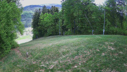 Prostřední část sjezdovky a snowpark