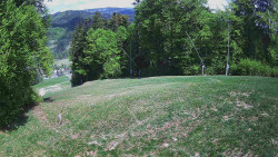 Prostřední část sjezdovky a snowpark