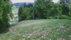 Prostřední část sjezdovky a snowpark