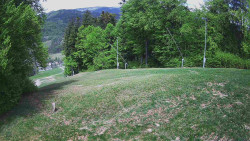 Prostřední část sjezdovky a snowpark