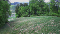 Prostřední část sjezdovky a snowpark