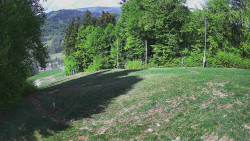 Prostřední část sjezdovky a snowpark