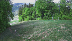 Prostřední část sjezdovky a snowpark