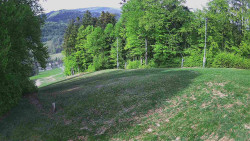 Prostřední část sjezdovky a snowpark