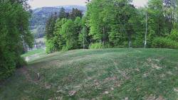 Prostřední část sjezdovky a snowpark