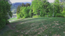 Prostřední část sjezdovky a snowpark