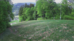 Prostřední část sjezdovky a snowpark