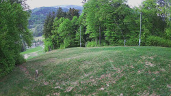Prostřední část sjezdovky a snowpark