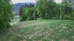 Prostřední část sjezdovky a snowpark