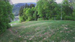 Prostřední část sjezdovky a snowpark