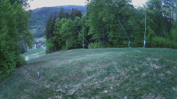 Prostřední část sjezdovky a snowpark