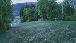 Prostřední část sjezdovky a snowpark