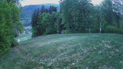 Prostřední část sjezdovky a snowpark