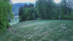 Prostřední část sjezdovky a snowpark
