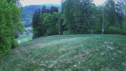 Prostřední část sjezdovky a snowpark