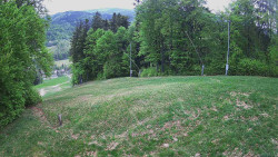 Prostřední část sjezdovky a snowpark