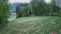 Prostřední část sjezdovky a snowpark