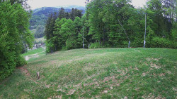 Prostřední část sjezdovky a snowpark