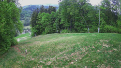 Prostřední část sjezdovky a snowpark