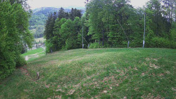 Prostřední část sjezdovky a snowpark