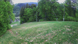 Prostřední část sjezdovky a snowpark