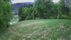 Prostřední část sjezdovky a snowpark